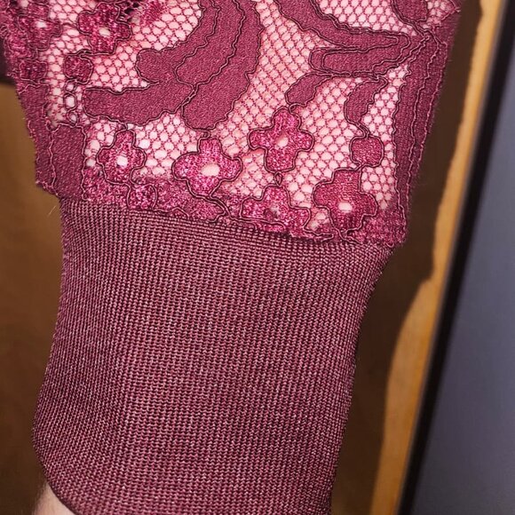 XL Worthington Lace Blouse - Picture 3 of 3